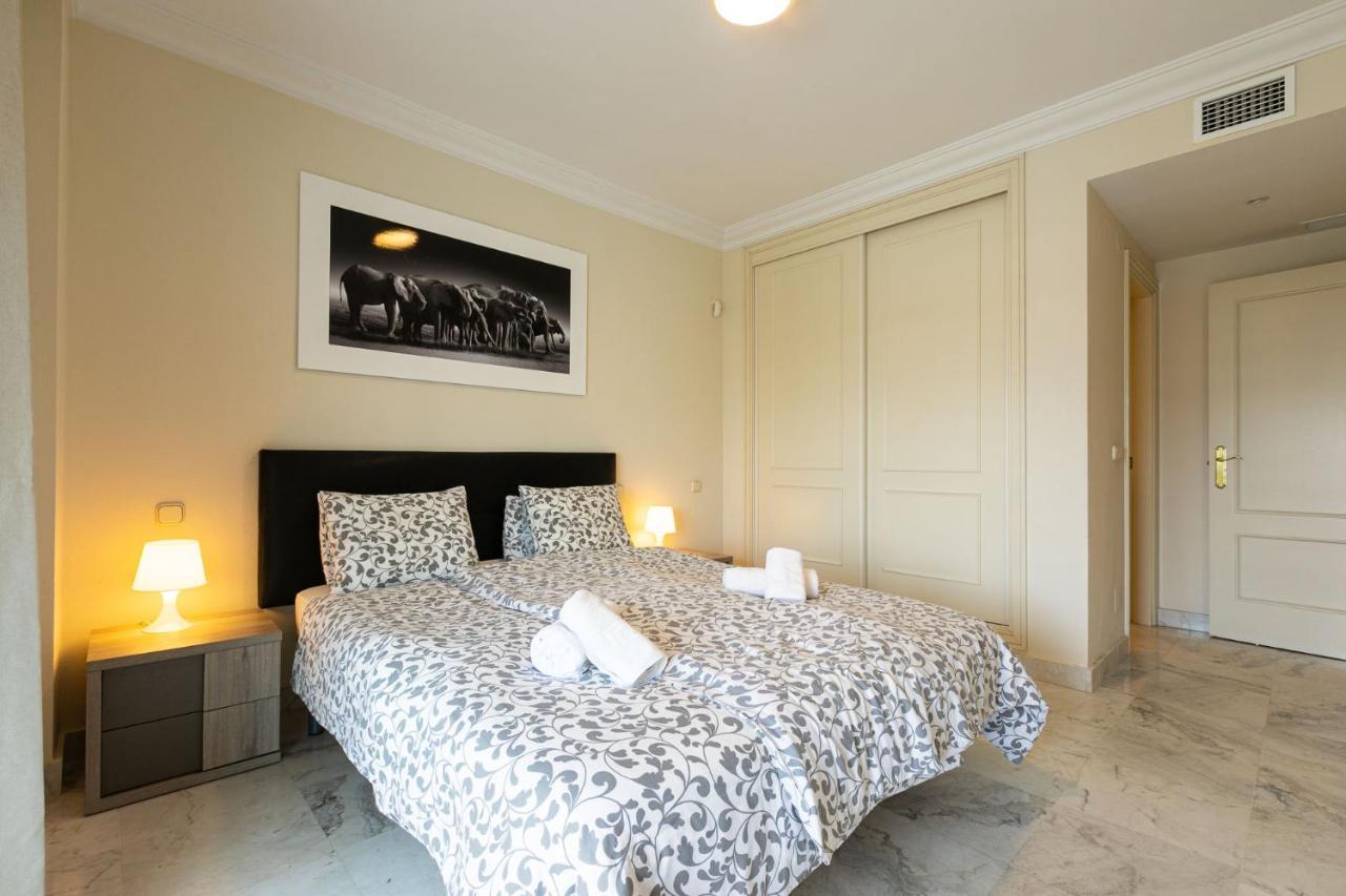 Puerto Banus, Marina Banus, 2Br, 2Bth, Pool, Parking, Marbella, 3H Apartment Luaran gambar